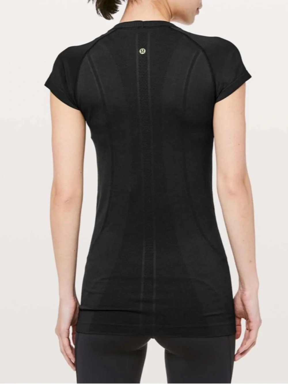 lululemon athletica swiftly tech Black Short Sleeve Top size 8